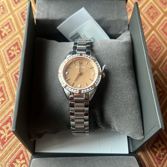 Bulova Satton two-tone women’s Diamond watch - Picture 4 of 5